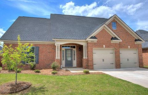 2932 Girard Dr